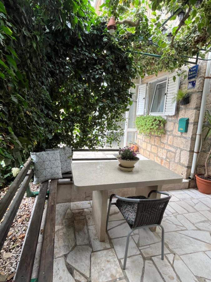 Apartment Get Supetar Exterior photo